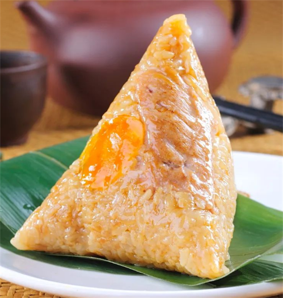 蛋黄肉鲜粽